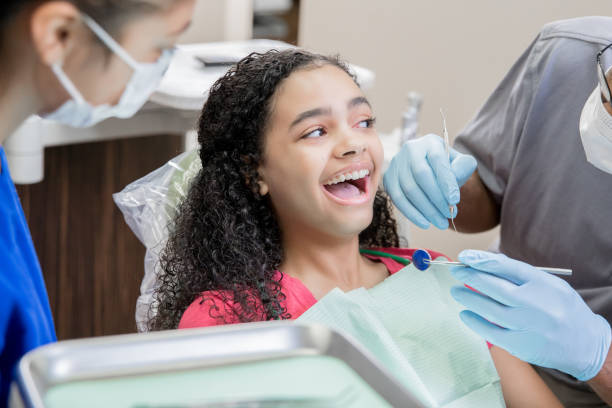 Best Emergency Orthodontic Repairs in Oakwood Hls, IL