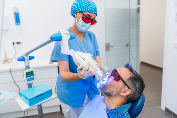 Best Emergency Cosmetic Dentistry (e.g., broken veneers) in Oakwood Hls, IL